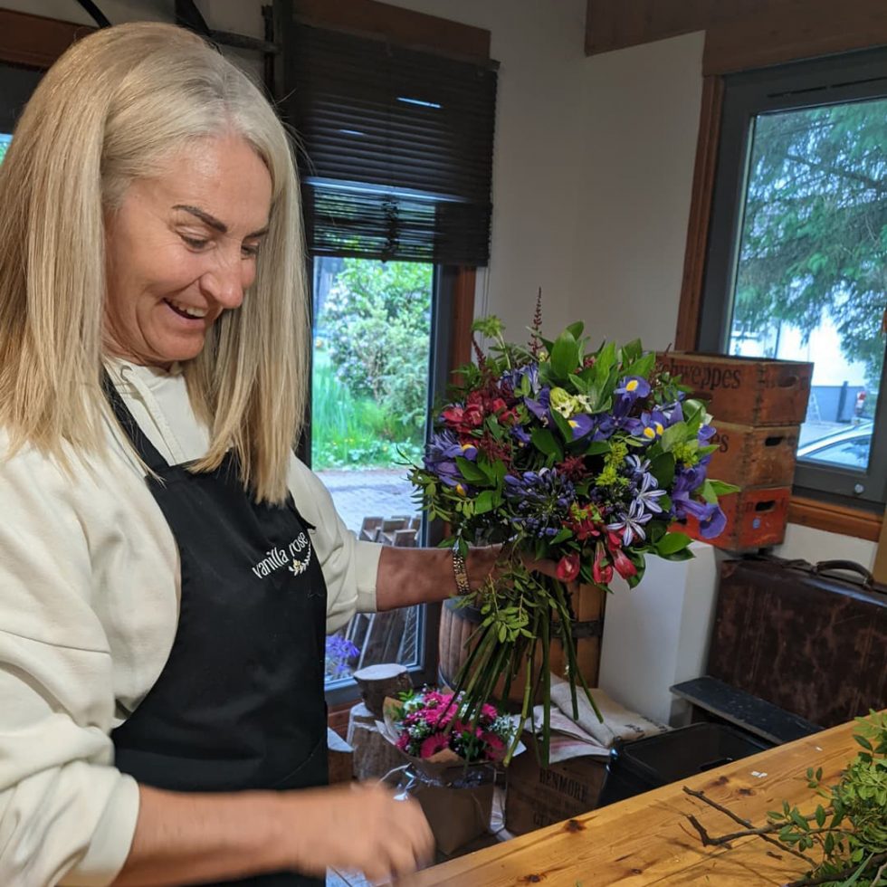 Floristry classes. Helensburgh, Loch Lomond, Glasgow Vanilla Rose